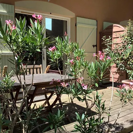 Apartment La Morandiere Grayan-et-l'Hopital