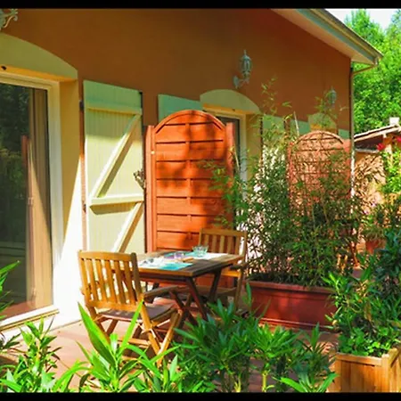 La Morandiere Apartment Grayan-et-l'Hopital